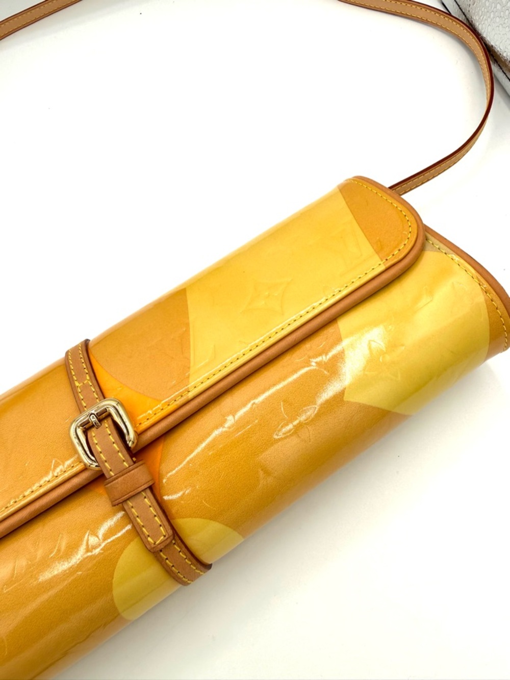 Louis Vuitton Yellow Patent Vernis Fleurs Monogram Clutch Shoulder Bag - Picture 3 of 15